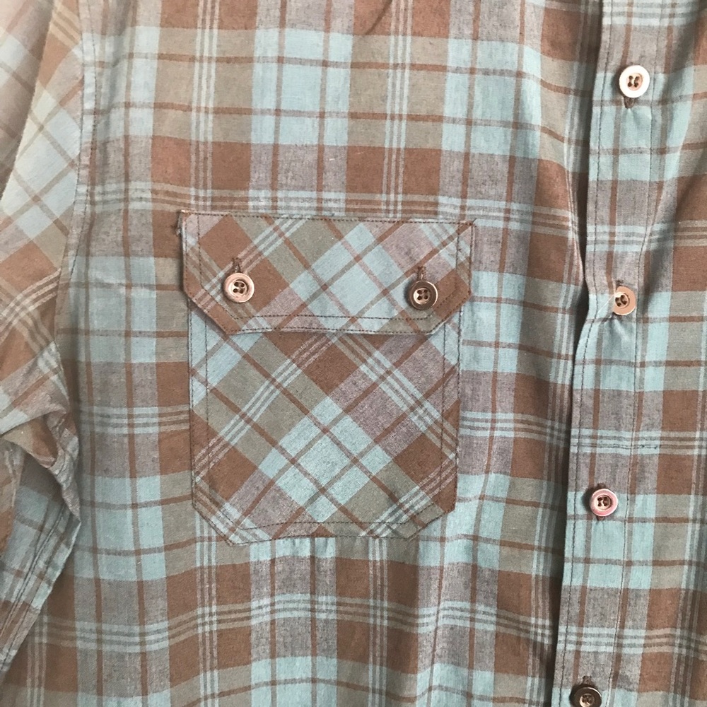 Long sleeve button down - Picture 4 of 4